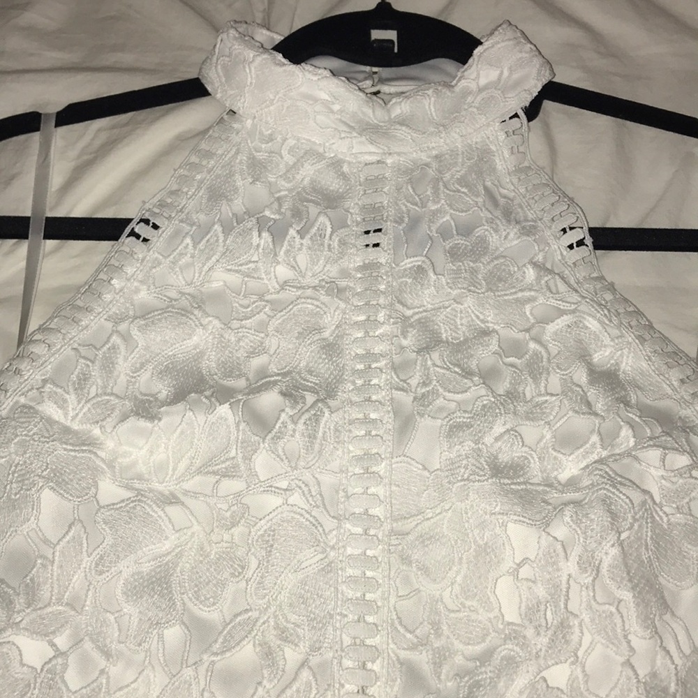 White Lace Romper, Size Small! NWT! - Picture 6 of 7